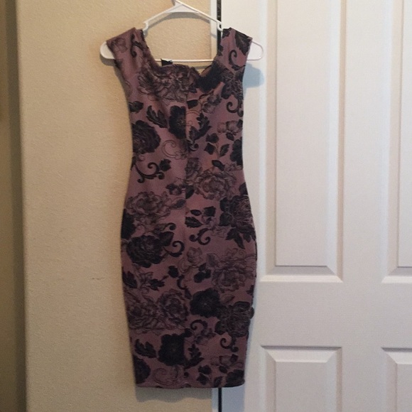 Dress - Picture 2 of 3